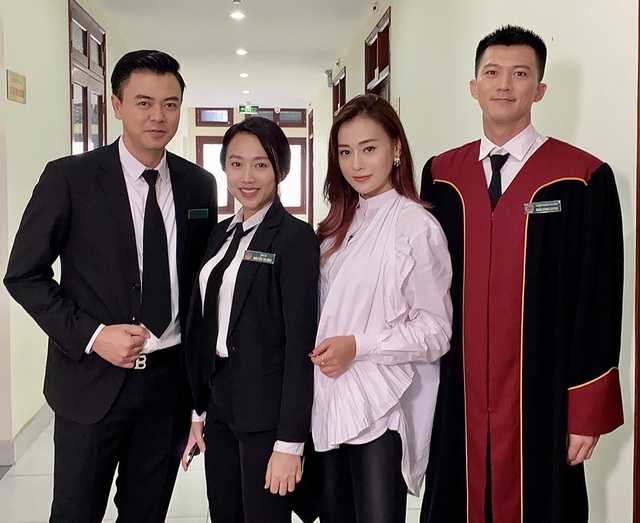 Huỳnh Hồng Loan: “Tôi giữ gìn và trân quý tình bạn cùng Tiến Linh” - 2 Huỳnh Hồng Loan: “Tôi giữ gìn và trân quý tình bạn cùng Tiến Linh” - 2