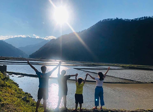 Lên Sơn La săn mây, tắm khoáng, ngắm ruộng bậc thang mùa nước đổ - 1 Lên Sơn La săn mây, tắm khoáng, ngắm ruộng bậc thang mùa nước đổ - 1