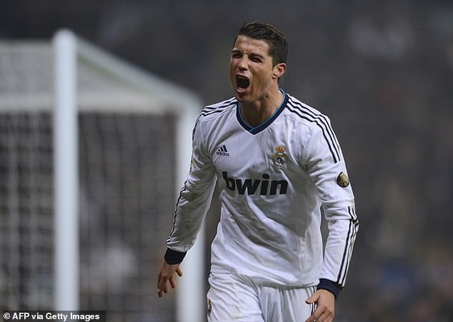 Evra tiết lộ Ferguson nghỉ hưu vì C.Ronaldo và Gareth Bale - Ảnh minh hoạ 2