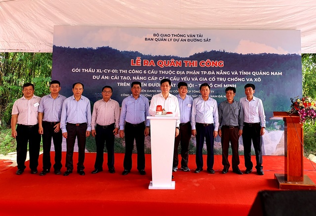 Khoi cong du an nang cap cau yeu duong săt Bac Nam Khoi cong du an nang cap cau yeu duong săt Bac Nam