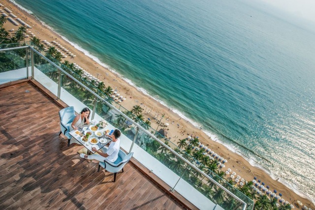 Vinpearl siêu ưu đãi đón hè 2020 với kỳ nghỉ 5 sao trọn gói chỉ từ 2.399.000 đồng - 2 Vinpearl siêu ưu đãi đón hè 2020 với kỳ nghỉ 5 sao trọn gói chỉ từ 2.399.000 đồng - 2