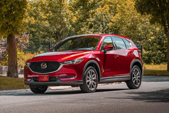 Mazda CX-5 có thể được đổi tên, dùng hệ dẫn động cầu sau - 1