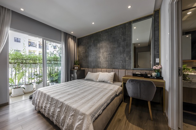 Căn hộ 100m2 ở Sài Gòn như rộng ra gấp đôi nhờ độc chiêu thiết kế không ngờ - 8 Căn hộ 100m2 ở Sài Gòn như rộng ra gấp đôi nhờ độc chiêu thiết kế không ngờ - 8