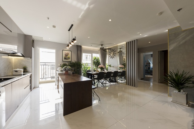 Căn hộ 100m2 ở Sài Gòn như rộng ra gấp đôi nhờ độc chiêu thiết kế không ngờ - 12 Căn hộ 100m2 ở Sài Gòn như rộng ra gấp đôi nhờ độc chiêu thiết kế không ngờ - 12