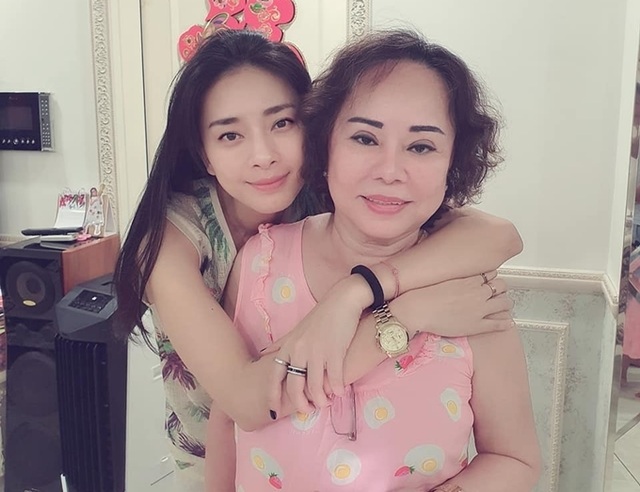 Mỹ nhân Việt gửi tâm thư xúc động nhân Ngày của Mẹ - 2 Mỹ nhân Việt gửi tâm thư xúc động nhân Ngày của Mẹ - 2