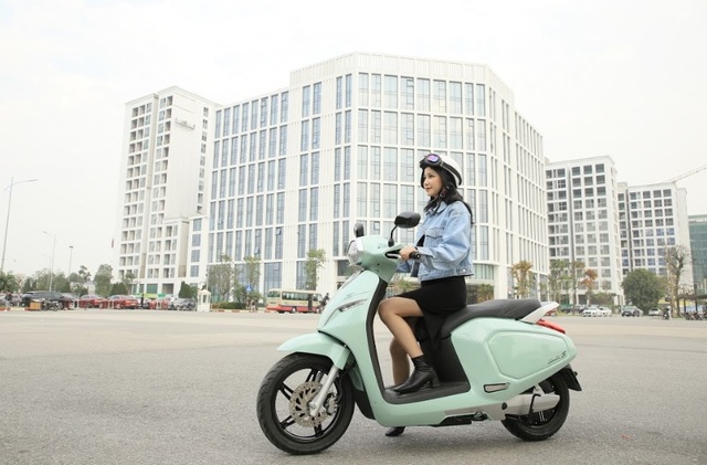 VinFast miễn phí 1 năm thuê bao pin xe máy điện cho 2020 khách hàng, giảm 50% phí thuê bao trong 3 tháng - 3 VinFast miễn phí 1 năm thuê bao pin xe máy điện cho 2020 khách hàng, giảm 50% phí thuê bao trong 3 tháng - 3