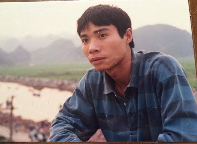 Thời “vô danh”, NSND Công Lý từng làm... người mẫu ca nhạc - 7 Thời “vô danh”, NSND Công Lý từng làm... người mẫu ca nhạc - 7