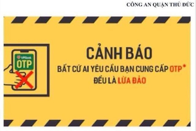 Công an rởm vờ điều tra án rửa tiền, lừa hơn 2 tỷ đồng - 1 Công an rởm vờ điều tra án rửa tiền, lừa hơn 2 tỷ đồng - 1