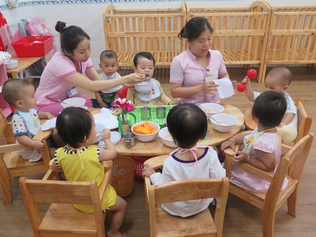 TPHCM: Trẻ đi học lại, trường mầm non không tổ chức ăn sáng - 1 TPHCM: Trẻ đi học lại, trường mầm non không tổ chức ăn sáng - 1