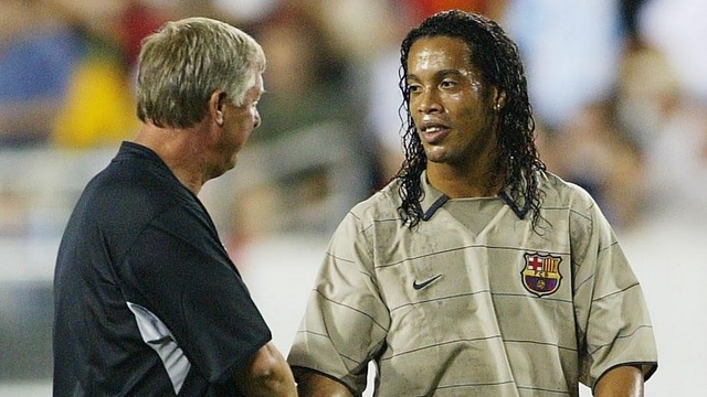 Paul Scholes tiết lộ vụ Ronaldinho “lật kèo” với Man Utd - 1 Paul Scholes tiết lộ vụ Ronaldinho “lật kèo” với Man Utd - 1