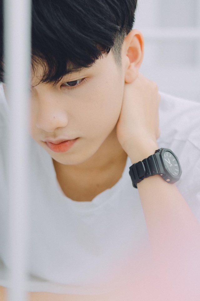 Nam sinh trường Y được mệnh danh là “hot boy ảnh thẻ bằng lái” - 7 Nam sinh trường Y được mệnh danh là “hot boy ảnh thẻ bằng lái” - 7
