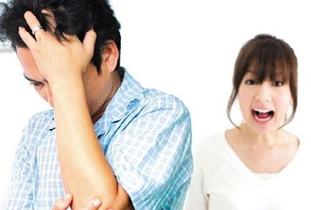 Những sai lầm chị em hay mắc khi giao tiếp với chồng ngày càng khiến cuộc hôn nhân lạnh nhạt - 1 Những sai lầm chị em hay mắc khi giao tiếp với chồng ngày càng khiến cuộc hôn nhân lạnh nhạt - 1