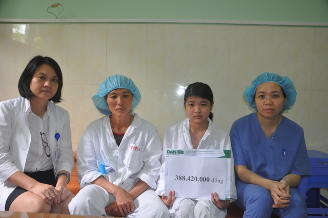 Bạn đọc Dân trí hỗ trợ cô gái trẻ ghép phổi hơn 800 triệu đồng - 2 Bạn đọc Dân trí hỗ trợ cô gái trẻ ghép phổi hơn 800 triệu đồng - 2