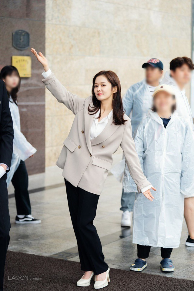 “Cô gái thông minh” Jang Nara tiết lộ lý do không lấy chồng - 4 “Cô gái thông minh” Jang Nara tiết lộ lý do không lấy chồng - 4