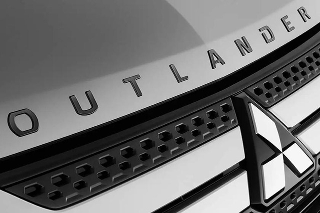 Mitsubishi Outlander có thể dùng động cơ Nissan - 1 Mitsubishi Outlander có thể dùng động cơ Nissan - 1