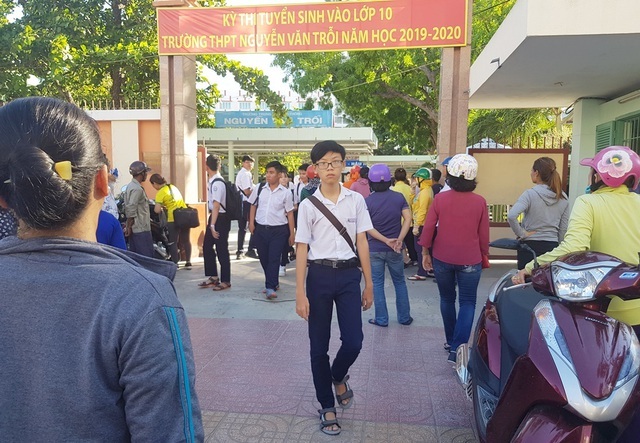 Khánh Hòa: Tuyển sinh gần 12.000 học sinh vào lớp 10 THPT công lập - 1 Khánh Hòa: Tuyển sinh gần 12.000 học sinh vào lớp 10 THPT công lập - 1