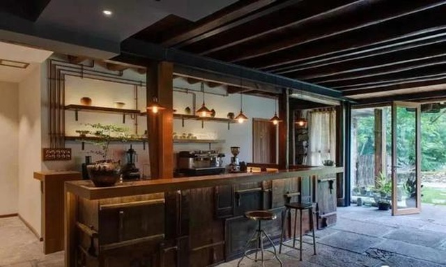Cặp vợ chồng ở Trung Quốc bỏ việc lên núi, chi 13 tỷ đồng để cải tạo nhà - 13 Cặp vợ chồng ở Trung Quốc bỏ việc lên núi, chi 13 tỷ đồng để cải tạo nhà - 13