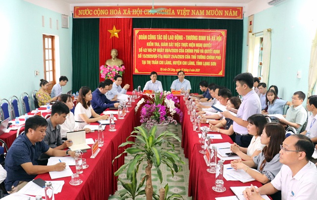 Thứ trưởng Lê Quân: “Lao động nhận hỗ trợ trong tháng 4, 5 mới có ý nghĩa” - 2 Thứ trưởng Lê Quân: “Lao động nhận hỗ trợ trong tháng 4, 5 mới có ý nghĩa” - 2