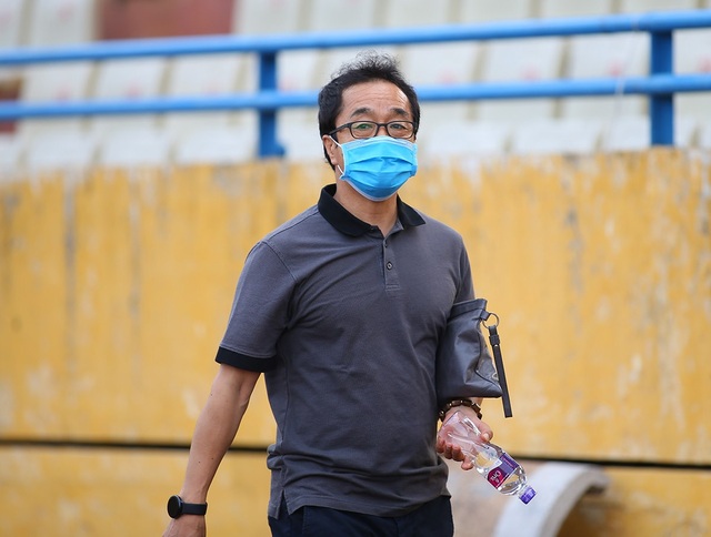 GĐKT Jurgen Gede đến Hàng Đẫy, sắp ký hợp đồng với CLB Hà Nội? - 7 GĐKT Jurgen Gede đến Hàng Đẫy, sắp ký hợp đồng với CLB Hà Nội? - 7