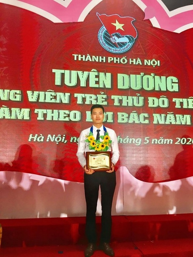 Đảng viên tốt nghiệp ĐH loại giỏi: “Làm theo lời Bác từ những điều bình dị” - 2 Đảng viên tốt nghiệp ĐH loại giỏi: “Làm theo lời Bác từ những điều bình dị” - 2