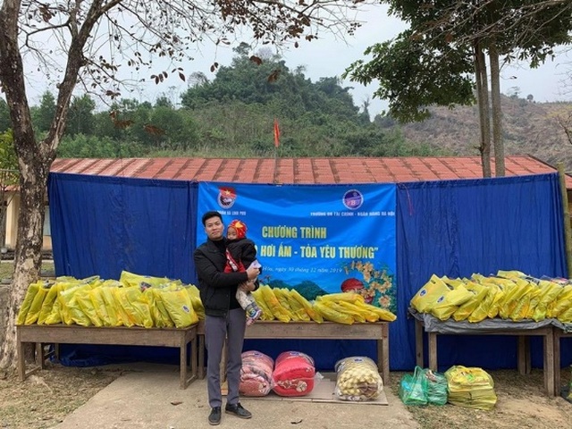 Đảng viên tốt nghiệp ĐH loại giỏi: “Làm theo lời Bác từ những điều bình dị” - 3 Đảng viên tốt nghiệp ĐH loại giỏi: “Làm theo lời Bác từ những điều bình dị” - 3