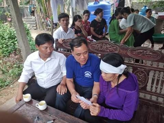 Nam sinh chết đuối khi tắm biển được tìm thấy trên sông - 2 Nam sinh chết đuối khi tắm biển được tìm thấy trên sông - 2