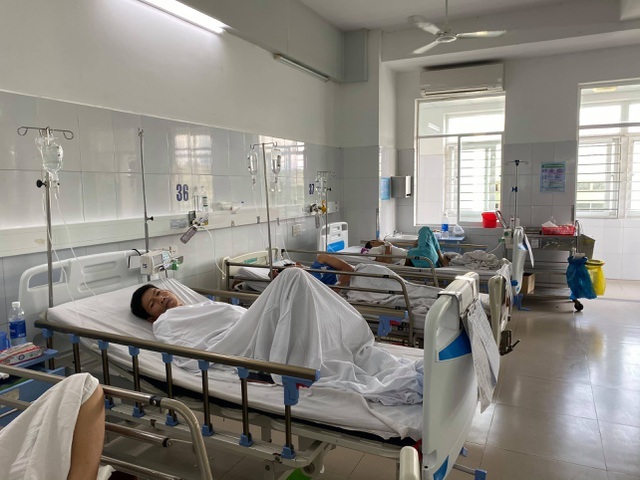 230 người ở Đà Nẵng nhập viện: Do đồ ăn chay nhiễm vi sinh vật - 1 230 người ở Đà Nẵng nhập viện: Do đồ ăn chay nhiễm vi sinh vật - 1
