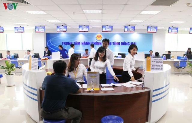 Xây dựng dữ liệu công chức, tránh bổ nhiệm cán bộ không bằng cấp - 1 Xây dựng dữ liệu công chức, tránh bổ nhiệm cán bộ không bằng cấp - 1