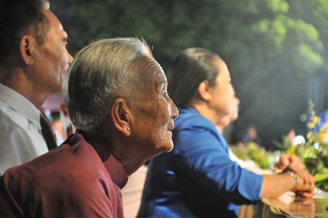 “Hồ Chí Minh - Sáng ngời ý chí Việt Nam”: Những câu chuyện xúc động - 10 “Hồ Chí Minh - Sáng ngời ý chí Việt Nam”: Những câu chuyện xúc động - 10