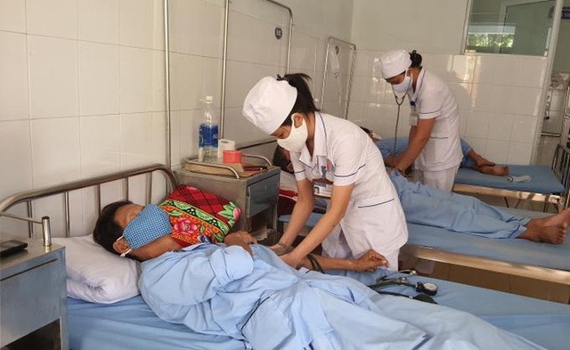 Quảng Bình: Trên 1.000 trường hợp mắc sốt xuất huyết - 1 Quảng Bình: Trên 1.000 trường hợp mắc sốt xuất huyết - 1