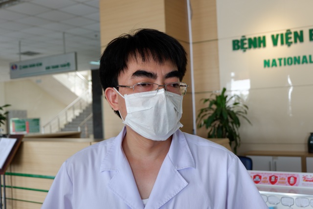 Thêm 3 bệnh nhân Covid-19 bình phục, hai ca mới mắc viêm phổi vẫn ổn định - 2 Thêm 3 bệnh nhân Covid-19 bình phục, hai ca mới mắc viêm phổi vẫn ổn định - 2