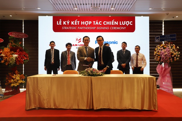 Nam Long ký hàng loạt thỏa thuận hợp tác với các nhà cung cấp - 2 Nam Long ký hàng loạt thỏa thuận hợp tác với các nhà cung cấp - 2
