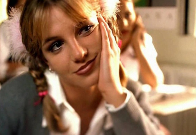 Britney Spears là nữ nghệ sĩ “chào sân” xuất sắc nhất mọi thời đại - 3
