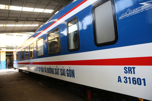 Tàu 5 sao.jpg Tàu 5 sao.jpg