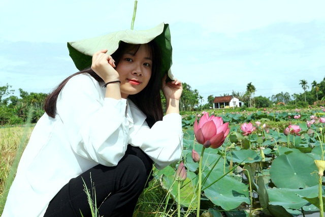 Mãn nhãn với thung lũng sen hồng tuyệt đẹp giữa lòng xứ Quảng - 8 Mãn nhãn với thung lũng sen hồng tuyệt đẹp giữa lòng xứ Quảng - 8
