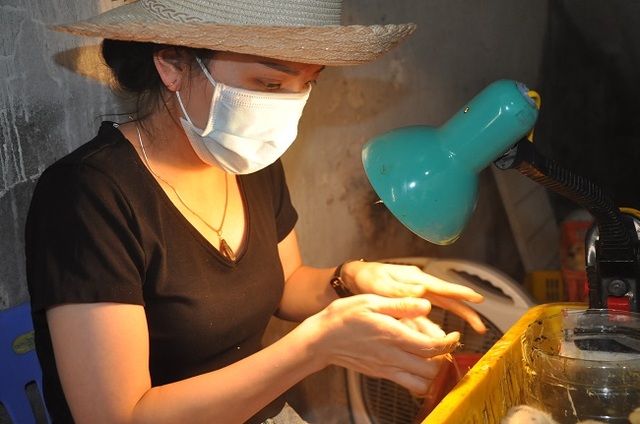 Nghề lạ mỗi ngày kiếm cả triệu đồng nhưng luôn khát người làm ở Hà Nội - 5 Nghề lạ mỗi ngày kiếm cả triệu đồng nhưng luôn khát người làm ở Hà Nội - 5