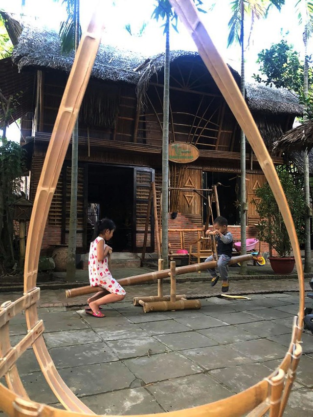 Ngôi nhà độc đáo làm bằng tre và dừa ở Hội An - 10