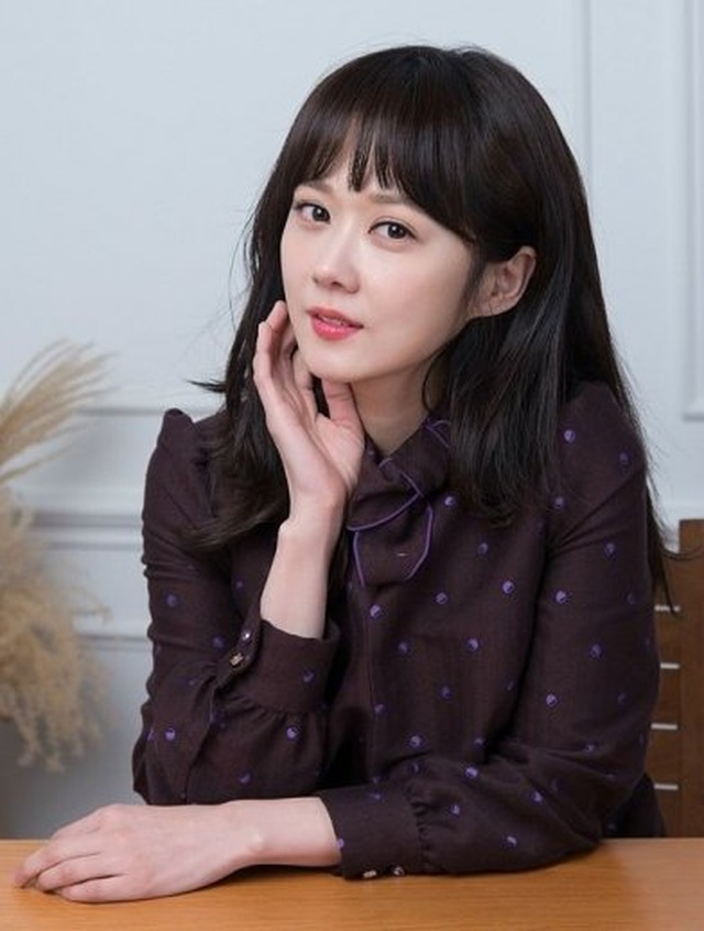 Gái ế Jang Na Ra lặng lẽ đóng góp hơn 10 triệu USD làm từ thiện - 1 Gái ế Jang Na Ra lặng lẽ đóng góp hơn 10 triệu USD làm từ thiện - 1