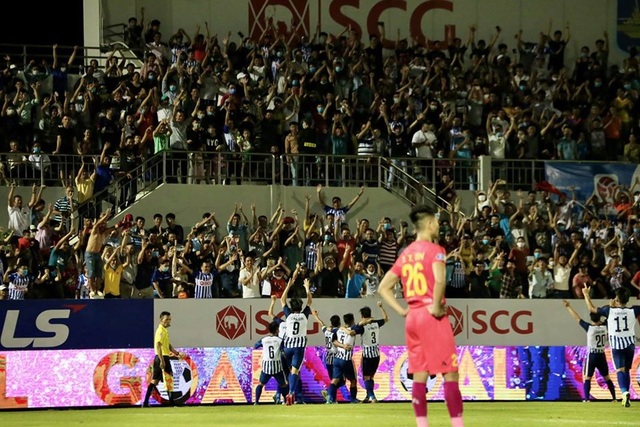 Bà Rịa Vũng Tàu gây sốc trước Sài Gòn FC - 2 Bà Rịa Vũng Tàu gây sốc trước Sài Gòn FC - 2