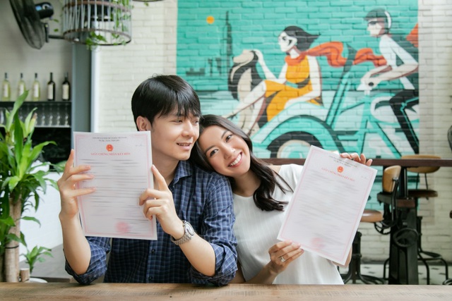 Á hậu Thúy Vân đã đăng ký kết hôn với doanh nhân hơn 10 tuổi - 5 Á hậu Thúy Vân đã đăng ký kết hôn với doanh nhân hơn 10 tuổi - 5