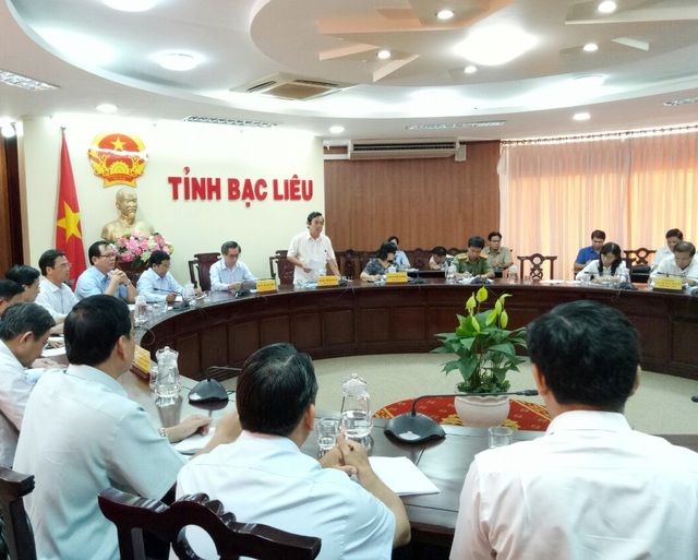 Xử lý cán bộ vụ người bán hàng rong tiếp xúc với bệnh nhân Covid-19 - 1 Xử lý cán bộ vụ người bán hàng rong tiếp xúc với bệnh nhân Covid-19 - 1