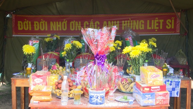 Phát hiện thêm 8 hài cốt liệt sĩ tại khu nghĩa trang cũ - 2 Phát hiện thêm 8 hài cốt liệt sĩ tại khu nghĩa trang cũ - 2