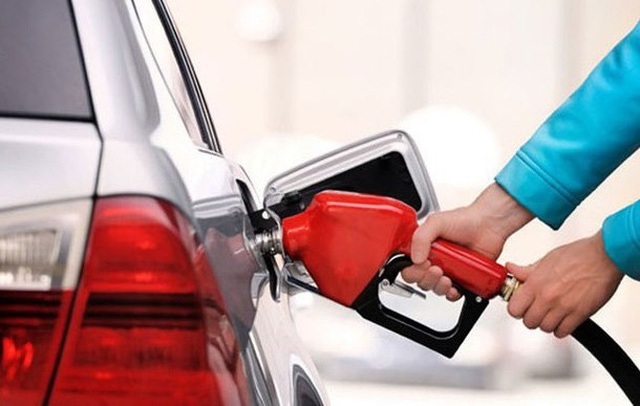 Xăng dầu thời kỳ “đặc biệt, DN bán lẻ nghi đầu mối găm hàng, chờ tăng giá - 1