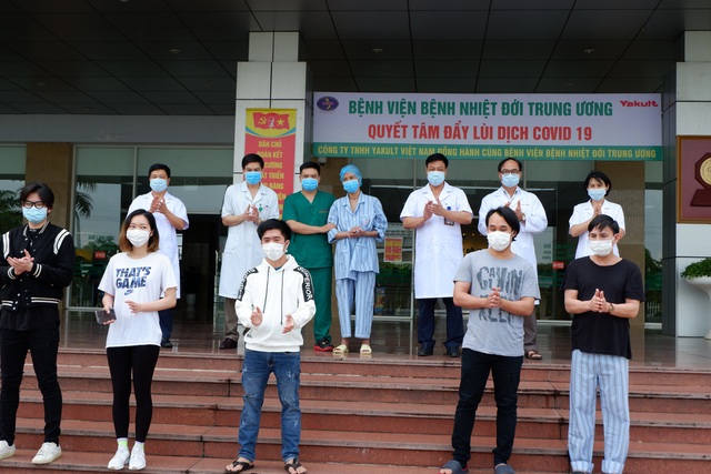 Hành trình khỏi bệnh của một trong những ca Covid-19 phức tạp nhất Việt Nam - 1 Hành trình khỏi bệnh của một trong những ca Covid-19 phức tạp nhất Việt Nam - 1
