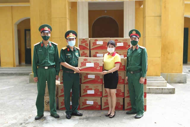 Bánh Karo trứng tươi chà bông - Vạn chiếc bánh đồng hành chống Covid-19 - 3 Bánh Karo trứng tươi chà bông - Vạn chiếc bánh đồng hành chống Covid-19 - 3
