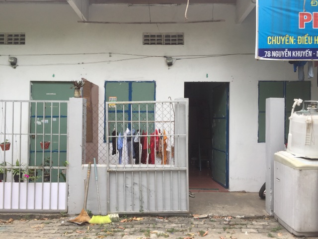 Muôn kiểu tránh nóng của sinh viên ở trọ - 1 Muôn kiểu tránh nóng của sinh viên ở trọ - 1