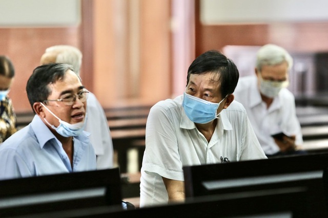 Nguyên giám đốc Sở Địa chính tỉnh Bình Dương lãnh án - 2 Nguyên giám đốc Sở Địa chính tỉnh Bình Dương lãnh án - 2