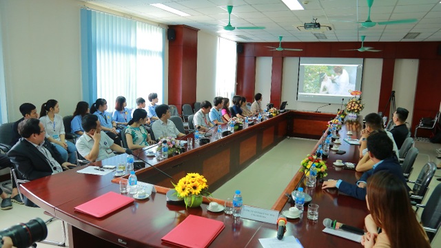 Hợp tác “Nhà trường – Doanh nghiệp” phát triển kỹ năng nghề nghiệp cho sinh viên - 6 Hợp tác “Nhà trường – Doanh nghiệp” phát triển kỹ năng nghề nghiệp cho sinh viên - 6
