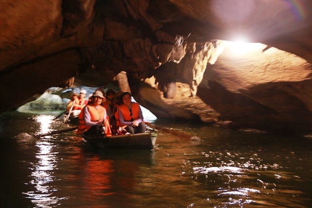 Du lịch Ninh Bình miễn phí mùa đẹp nhất trong năm - 6 Du lịch Ninh Bình miễn phí mùa đẹp nhất trong năm - 6