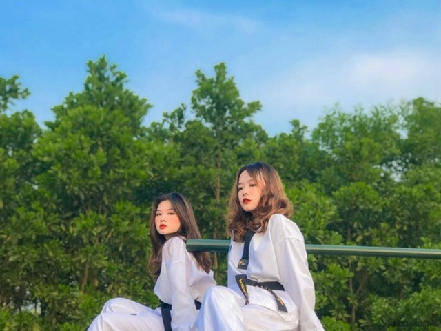 Nữ sinh CLB Taekwondo bất ngờ nổi tiếng sau clip phỏng vấn - 12 Nữ sinh CLB Taekwondo bất ngờ nổi tiếng sau clip phỏng vấn - 12